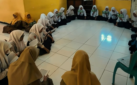 SMP Negeri 2 Sekaran Gelar Khotmil Qur’an Virtual Sambut HJL Lamongan ke-457